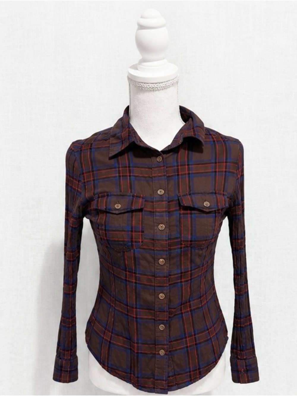 Women’s Brown Plaid Button-Front Shirt